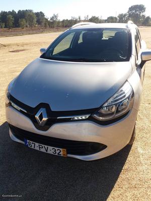 Renault Clio Sports Tourer Maio/15 - à venda - Ligeiros