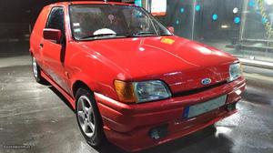 Ford Fiesta 1.8D Janeiro/90 - à venda - Comerciais / Van,