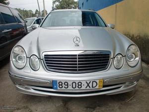 Mercedes-Benz E 220 Avangard, Nacional Março/04 - à venda