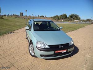 Opel Corsa 1.4Sport Kmts Agosto/02 - à venda -