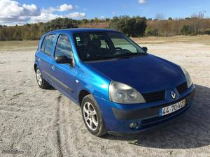 Renault Clio 1.2 a.c Janeiro/04 - à venda - Ligeiros