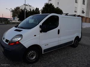 Renault Trafic 1.9 dci cv Julho/05 - à venda -