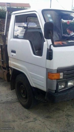 Toyota Dyna 150 Julho/94 - à venda - Pick-up/