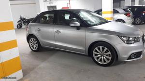 Audi A1 1.6 Tdi Nacional Outubro/14 - à venda - Ligeiros
