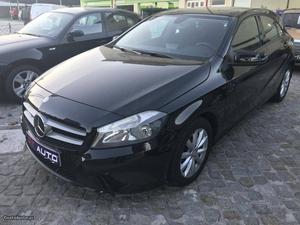 Mercedes-Benz A 180 A 180 D Setembro/13 - à venda -