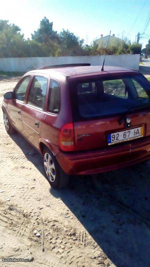 Opel Corsa 1.2 bom estado Maio/97 - à venda - Ligeiros