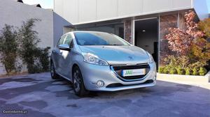 Peugeot  BlueHDi Allure Março/15 - à venda -