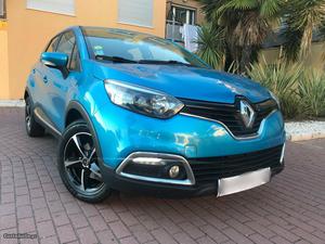 Renault Captur 1.5 Janeiro/14 - à venda - Monovolume / SUV,