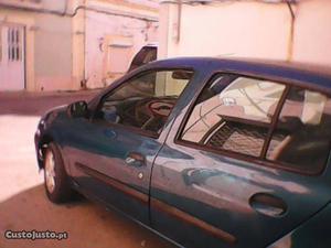 Renault Clio 1.2 gasolina 5p Julho/98 - à venda - Ligeiros