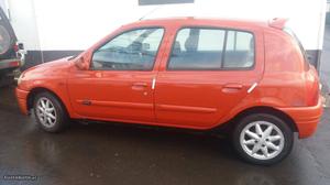 Renault Clio 5 lugares Junho/98 - à venda - Ligeiros