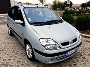 Renault Scénic 1.9 Dci Julho/01 - à venda - Ligeiros