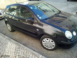 VW Polo 1.2 dinamic Dezembro/03 - à venda - Ligeiros