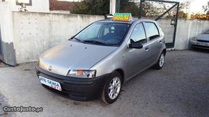 Fiat Punto 2 1.2i 8v  Julho/00 - à venda - Ligeiros