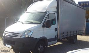 Iveco 35C15 Janeiro/07 - à venda - Comerciais / Van, Porto