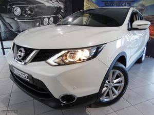 Nissan Qashqai 1.5 dci Business Dezembro/14 - à venda -