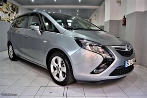 Opel Zafira 1.6 CDTi Cosmo Fevereiro/14 - à venda -