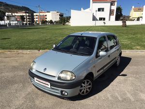  Renault Clio 1.4 RXE (75cv) (5p)