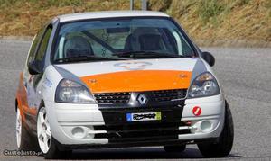 Renault Clio v Fevereiro/00 - à venda - Ligeiros