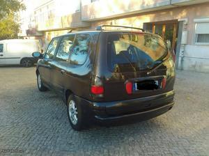 Renault Espace 2.2 diesel Março/97 - à venda - Ligeiros