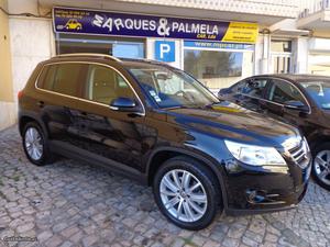 VW Tiguan 2.0 TDi Sport Abril/11 - à venda - Monovolume /