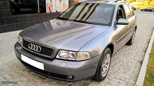 Audi A4 1.9tdi 110cv sw Agosto/99 - à venda - Ligeiros