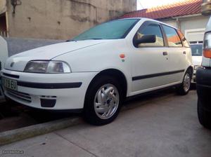 Fiat Punto Punto 1.7 Diesel Março/96 - à venda - Ligeiros