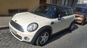 MINI Cooper 1.6 d aceito retoma irrepreensível Agosto/09 -