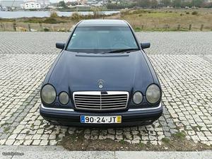 Mercedes-Benz E 300 Avantgard Março/98 - à venda -