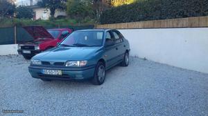 Nissan Sunny  Diesel Dezembro/94 - à venda - Ligeiros