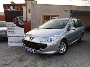 Peugeot 307 sw 1.4i premium Janeiro/06 - à venda - Ligeiros