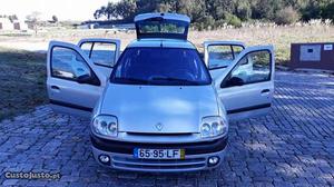 Renault Clio 1.2 impecável Maio/98 - à venda - Ligeiros