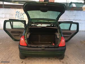 Renault Clio Rn Março/00 - à venda - Ligeiros Passageiros,