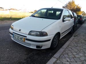 Fiat Punto Disel(aceito troca) Novembro/98 - à venda -