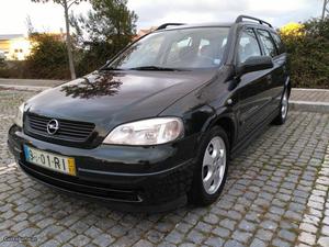 Opel Corsa CARAVAN 1.4i 86E/MÊS Fevereiro/01 - à venda -