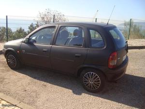 Opel Corsa ECO V Abril/99 - à venda - Ligeiros