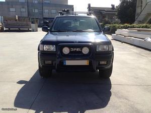 Opel Frontera 2.2td 115CV Janeiro/01 - à venda - Ligeiros