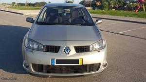 Renault Mégane DYNAMIC Julho/03 - à venda - Ligeiros