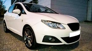 Seat Ibiza 1.6TDI 105CV C/NOVO Agosto/10 - à venda -