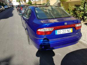 Seat Toledo 2.3 vcv  Abril/99 - à venda - Ligeiros