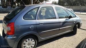 Citroën C3 Picasso 1.6 HDI Março/05 - à venda - Ligeiros