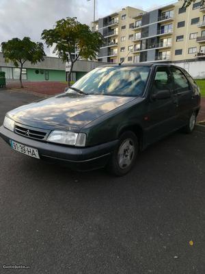 Citroën Xantia 1.9td 5 lugares gasóleo Agosto/91 - à