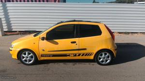 Fiat Punto Sport 1.3 Junho/01 - à venda - Ligeiros