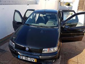 Fiat Punto  hlx 16v Fevereiro/00 - à venda - Ligeiros