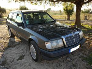 Mercedes-Benz 250 Touring Diesel Abril/89 - à venda -