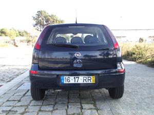 Opel Corsa C CV Maio/01 - à venda - Ligeiros