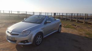 Opel Tigra TWIN TOP 1.3 CDTi Junho/05 - à venda - Ligeiros