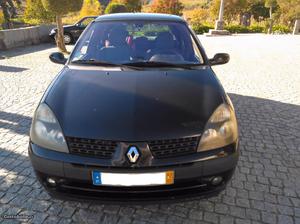 Renault Clio  DCI Fevereiro/03 - à venda - Ligeiros