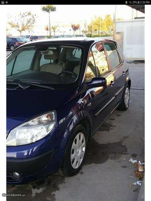 Renault Scénic 1.5 dci Maio/04 - à venda - Ligeiros