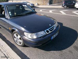 Saab 9-3 Hatch 9,3S Maio/00 - à venda - Ligeiros