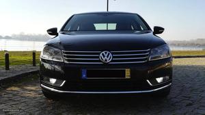 VW Passat 2.0 TDI Confortline Agosto/11 - à venda -